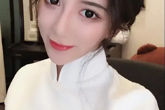 免费b站看大片真人直播精彩视觉大片画面展示图